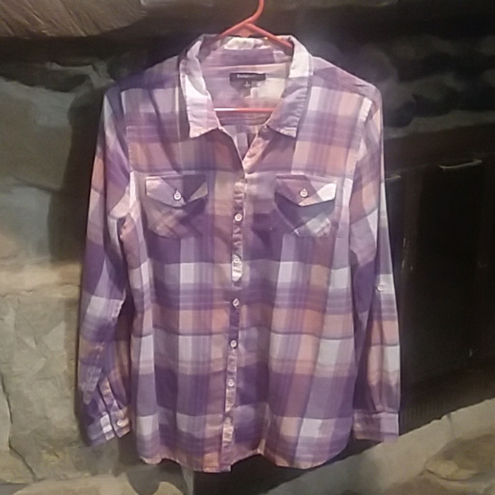 Relativity flannel shirt.  L